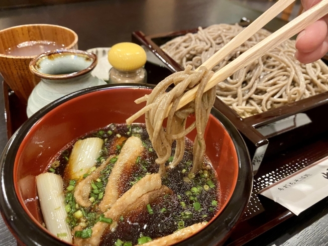 「お好みで長芋を入れて味変♪ 十割そば鴨せいろ」