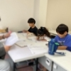 知的好奇心を育む学びの教室空間「土曜学習バイキング　【学力アップは本学の定着から！がモットーの、学習塾併設英会話教室】」