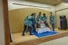 鏡開き後、祝い酒が振舞われました「おかげさまで創立60周年を迎えました」
