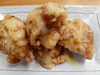 「特製からあげ(バタ－チ－ズ味)」380円(税込)「アトネスいずも内「たこ焼き＆フードのお店　だんだん」より「新メニュ－のお知らせ」」