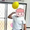 風船で遊ぼう♪「あかとんぼでの運動療育☆風船を膨らませて遊ぼう♪逆立ちにも挑戦！《子どもたちのお困り事を解決！高松市の児童発達支援・放課後等デイサービス》」