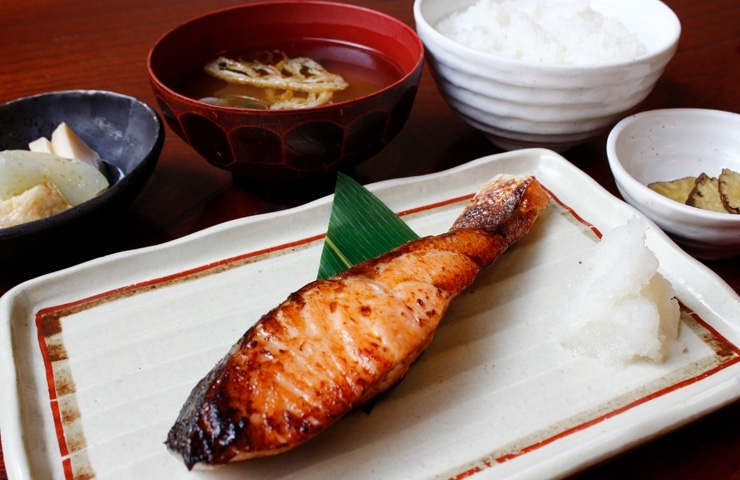 竃 Kamado 竃 かまど で炊き上げる美味しいご飯に感動 新潟市のおすすめランチ特集 まいぷれ 新潟市