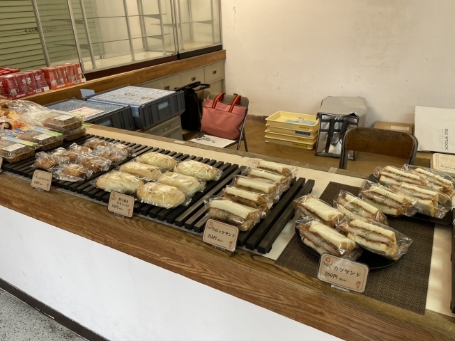 手作りパンも用意しております☆「安城東高校購買『愛知しゅふプラス１号店』OPEN」