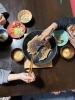 食卓には223の餃子を！「河東本店1号機 完売のお詫びと完売御礼。当たり5倍でお返しします」