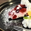 カフェ&居酒屋 紬-tsumugi-／MIXベリーのアイスケーキ