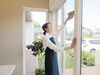 窓掃除もプロにお任せ「夏休みの家事、ひとりで頑張りすぎていませんか？家族時間を増やすコツをご紹介♪」