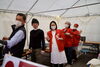 お手伝いしていただいたスタッフの皆さん「【西大寺会陽レポート】江戸の味を再現！日本遺産の「コチめし」と縁起物「五福巻」を振る舞いました」