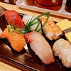 枚方ではちょっと珍しい立ち食い寿司「🍣✨ 気軽に立ち寄れる“立ち食い寿司”で本格の味を　京阪本線牧野駅より徒歩1分🍣『立ち食い寿司』専門店　桜すし🍣」