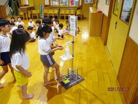 「日向店「しょうどく大使」を寄贈致しました！」