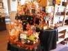 お店の中はハロウィン仕様！今週末にはケーキも登場！「ケーキ屋さんで和菓子！？「えひめきずなスイーツキャンペーン2021」参加作品『結』」