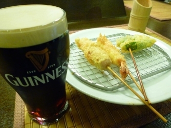 ギネスの生ビールが飲めるのは串カツ吉野さんだけらしいです。。。
