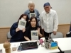 制作陣。右：保坂監督「朗読劇『ヒロシマのふたり』稽古現場取材レポ🎭北区・北とぴあで感じる“平和”と俳優たちの熱量」