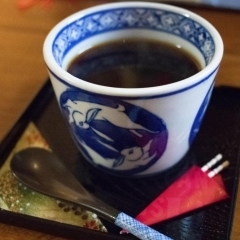 ※コーヒー、紅茶など、各種お飲み物をご用意しています。ティータイムにもご利用ください。