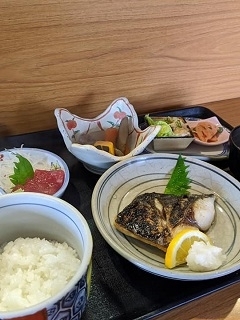 新居浜市内で和食のランチがあるお店まとめ 新居浜のランチおすすめ店 カフェ 喫茶店から 洋食 和食 中華まで 人気の グルメご飯を紹介 食事選びに大活躍 まいぷれ 新居浜市 新居浜市内で和食のランチがあるお店まとめ 新居浜のランチおすすめ店 カフェ 喫茶店から 洋食 和食 中華まで 人気の グルメご飯を紹介 食事選びに大活躍 まいぷれ 新居浜市