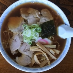 帰りたくなくなるラーメン屋さん！　藤屋商店