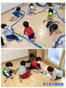 みんな夢中です「つなげてつなげて…手作り新幹線出発ー！【交野市・小規模保育園】」