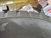 「【中古タイヤ】215/60R17 96Q  スタッドレス4本セット 2018年式  ￥76,890」