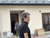 笑顔で指示をする及川店長「平屋見学会まであと１０日！！」