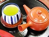 「（有）鳥光園茶店」船橋大神宮の近くのお茶屋です。厳選した茶葉を自信を持って提供しております。