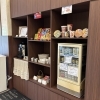 セルフサービスで一服「カップ麺コーナー ～仕事や観光・飲み会のあと「少しおなかがすいたな」というときの味方～」