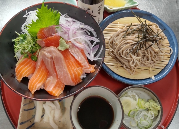 青森サーモン丼と麺「大人気の「北のめぐみ」フェア🌸」