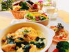 大山ハーブ鶏とほうれん草のグリーンカレーオムライス「4月のフェア「シェフ自慢のオムライスフェア」開催中！」
