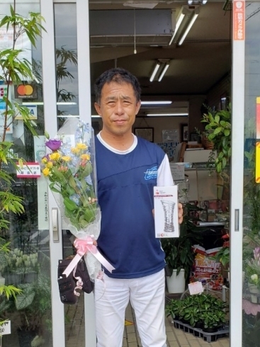 城西生花店さんでは花器もプレゼント！「花束大作戦！《安城のお得な地域情報お知らせします》」