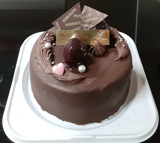 濃いショコラ3号9cmデコレーションケーキ「店休日のお知らせ」
