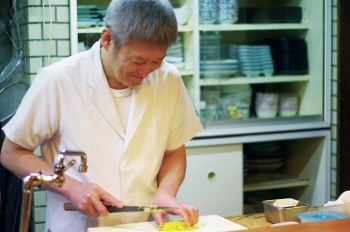 Vol 01 季節料理 喜代 創業50年 常連さんに育てられたお店 地元暮らしを楽しむためのプチマガジン Mypl Net Backnumber まいぷれ 岩国 柳井 周防大島 和木 大竹 Vol 01 季節料理 喜代 創業50年 常連さんに育てられたお店 地元暮らしを楽しむためのプチマガジン Mypl Net Backnumber まいぷれ 岩国 柳井 周防大島 和木 大竹