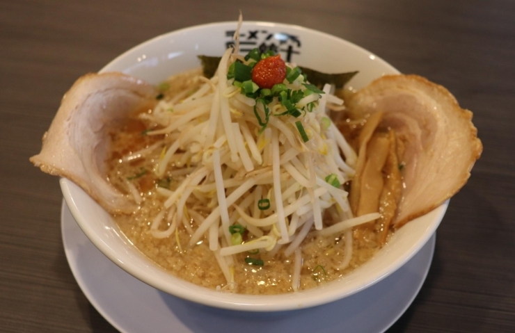 ラーメン背脂三銃士 せあぶらさんじゅうし 新潟市の美味しいラーメンならここ おすすめラーメン屋特集 まいぷれ 新潟市