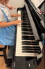 跳躍のある曲は初めてです。「難しいけど楽しい！」とのことで。よかった☺︎「レッスンの1コマ　【島根県松江市　ピアノ教室　個人レッスン】」