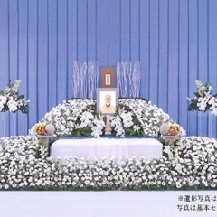 葬儀花祭壇「ひととせ」