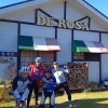 店内には年代物のDEROSAが飾ってあり料理もおいしかったです。