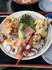 やりすぎ海鮮丼　3,500円「シルバーウィークは酒市水産部へ！丹後海の幸あふれる海鮮丼🐟とカニの旨味を堪能しよう🦀」