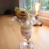 国産ばななとあまおういちごアイスのぷりんパフェ