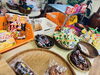 「お菓子やおつまみも販売しています！」