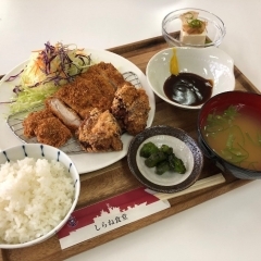 合盛り定食C（とんかつ1枚、唐揚げ2個）