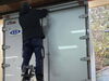 「年末のご挨拶と年末年始休業のお知らせ🙇‍♂️✨一年の感謝を込めて大掃除完了🧹取引先・お客様・従業員の皆様へありがとうの気持ちを込めた年末メッセージ💖12月28日〜1月4日休業・1月5日通常営業🎍【段ボールから夢をカタチに！📦】」