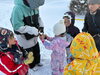 雪の中に宝物を埋めます💖「❄️冬休みの雪遊び⛄️ 小学生・幼児みんなで楽しむ療育活動✨😊」
