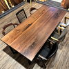 ウォールナット3枚はぎ「ダイニングスペースを彩る板の色味-part2-　清田区家具屋Ties interiorのダイニングテーブルご紹介」
