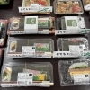 やまねの巻きずし「【本日のおすすめ】野菜たっぷり「八宝菜」が登場！定番の助六やスパムむすびも人気です♪」