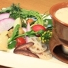 バーニャカウダ（有機栽培の野菜などの新鮮野菜）