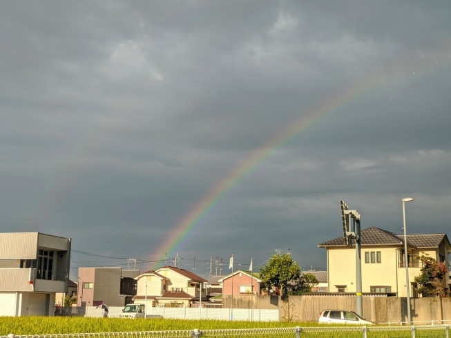 虹の一部分を撮影！「8/28(金)17：00過ぎ　西条市内で綺麗な虹が見えました！」