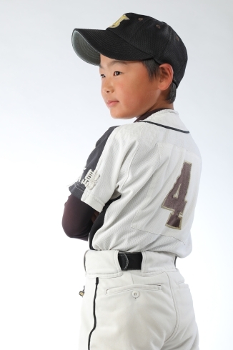 少年野球のユニフォームでも写したよ「本当に着れる鎧で記念写真⭐︎赤ちゃんの記念写真⭐︎」
