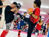 対人練習！「『只今、無料体験実施中‼』一度体験すれば子供達はすぐに興味持ちますよぉ〜！　　FIELD-RING 千葉市美浜区〖JR稲毛海岸駅　駅近』キックボクシング＆ボクシング」