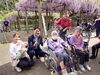 「デイサービス金太郎黒木町大藤見学へ八女市議花下さんと記念撮影〜‼️YouTube見てね(^O^)‼️。」