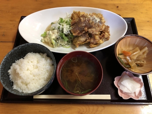 やま膳 日替わりランチ カラアゲ定食 豊田市 ランチ特集 おいしいランチ おすすめランチ まいぷれ 豊田市