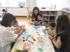 ママと一緒に楽しいね♪「幼稚園の園開放」