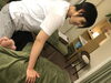 硬い筋肉や関節にはじっくり丁寧に柔らかくします。「新スタッフ紹介」