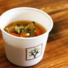 自家製味噌で作った具沢山味噌汁 480円(税込)「テイクアウトについて」